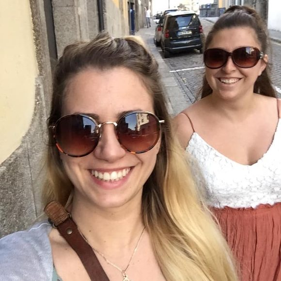 Meet your Posher, Eelisabeth - Picture 1 of 1